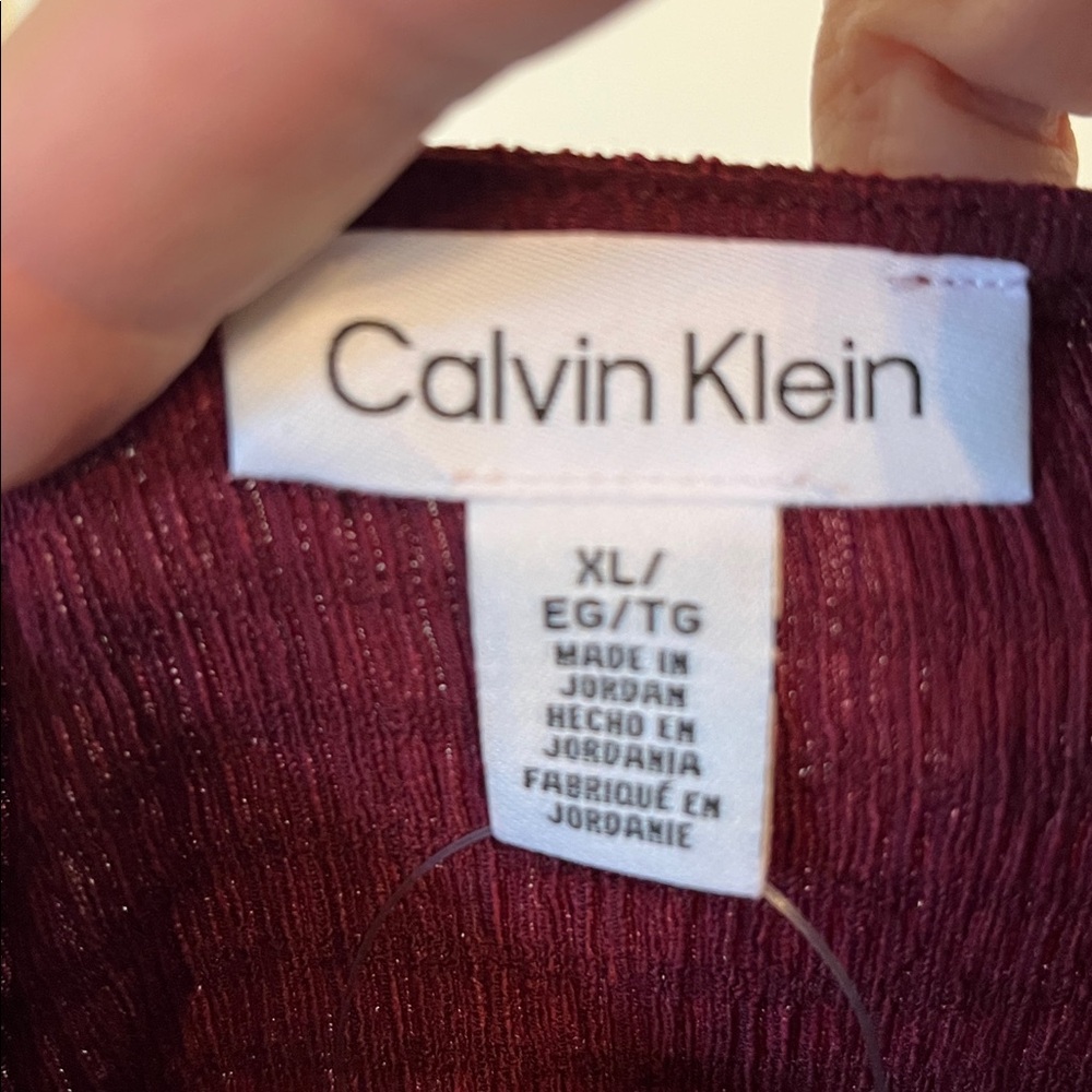 NWT Calvin Klein Blouse with Sheer Flutter Cap Sleeves Merlot Color - Picture 4 of 5